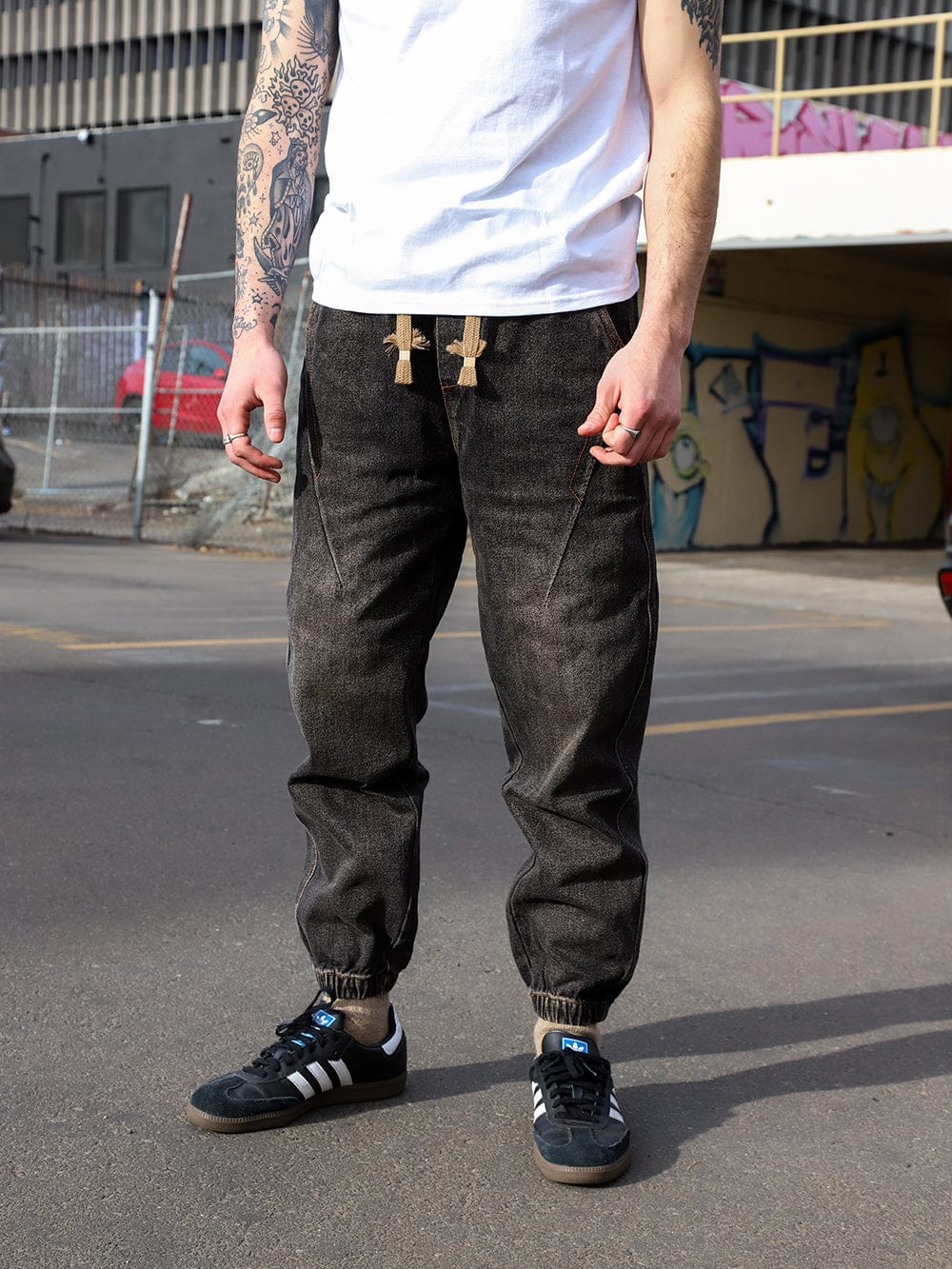 Rogue Denim Jogger - Black